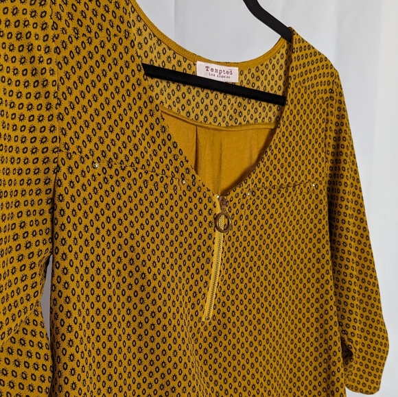 Tempted mustard yellow blouse w/ zipper detail - Picture 3 of 7